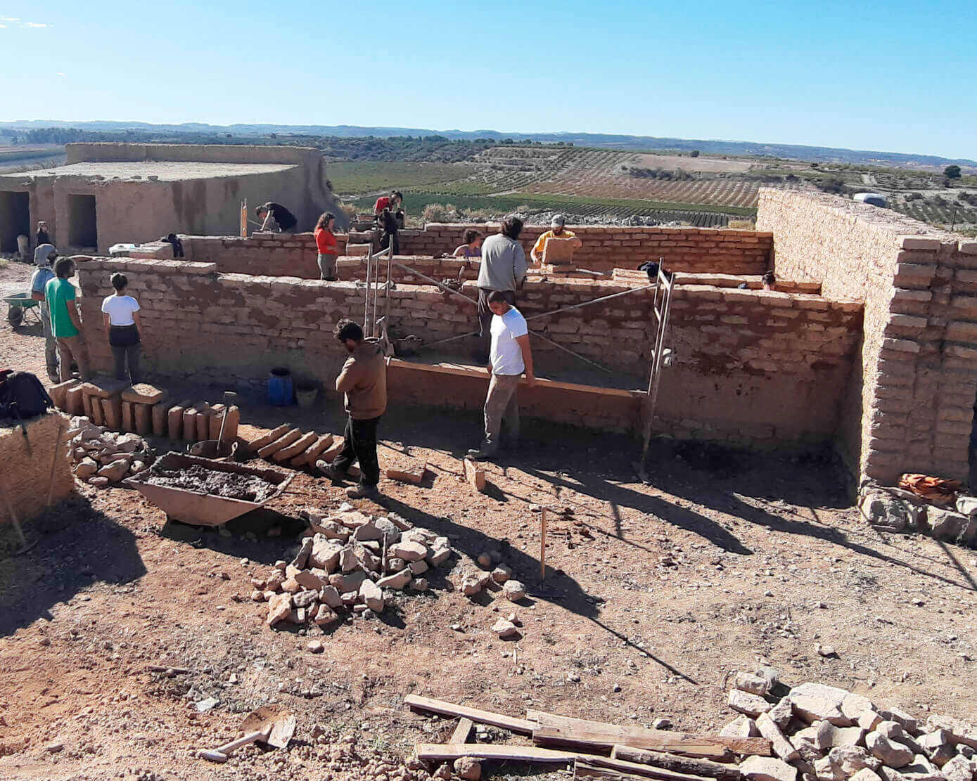 Experimental archaeology - Construction